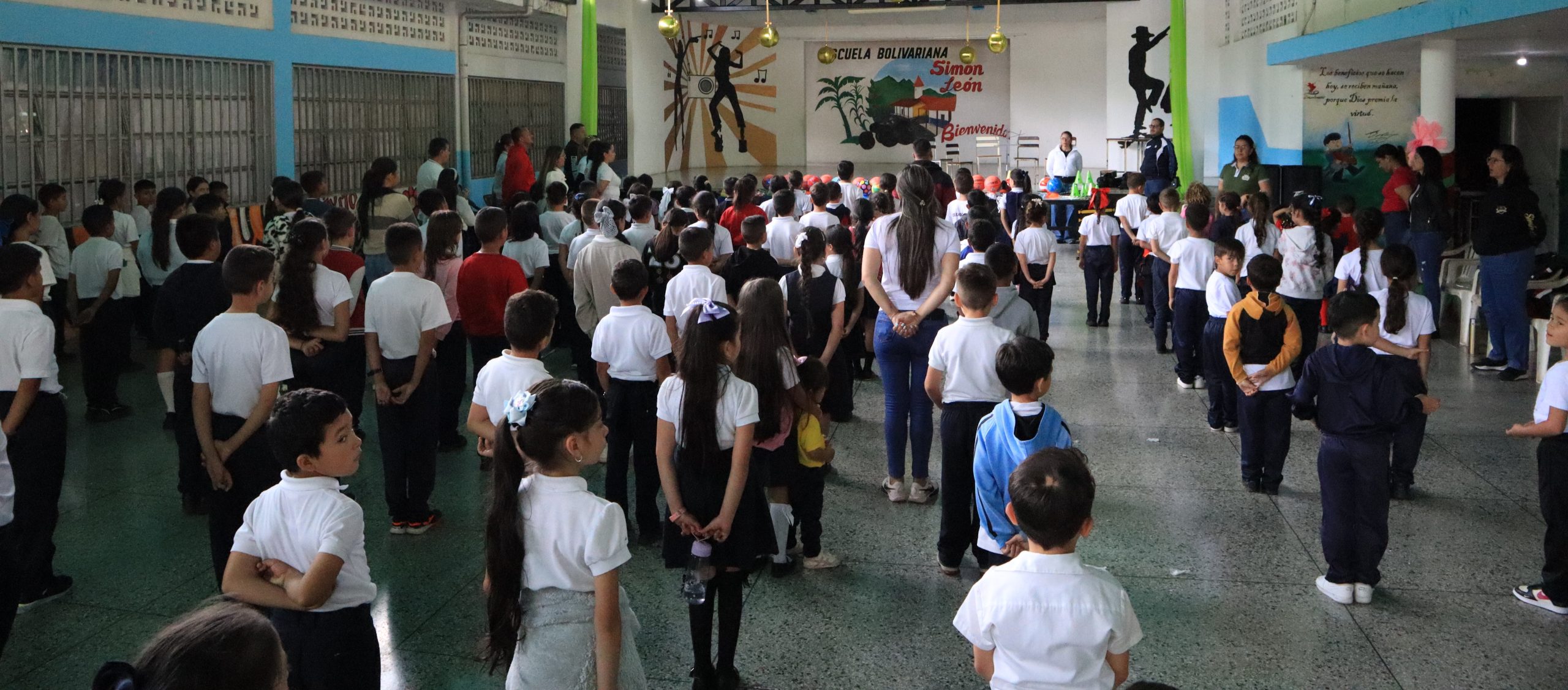 Instituto JHS benefició a cerca de 500 niños y jóvenes en San Simón