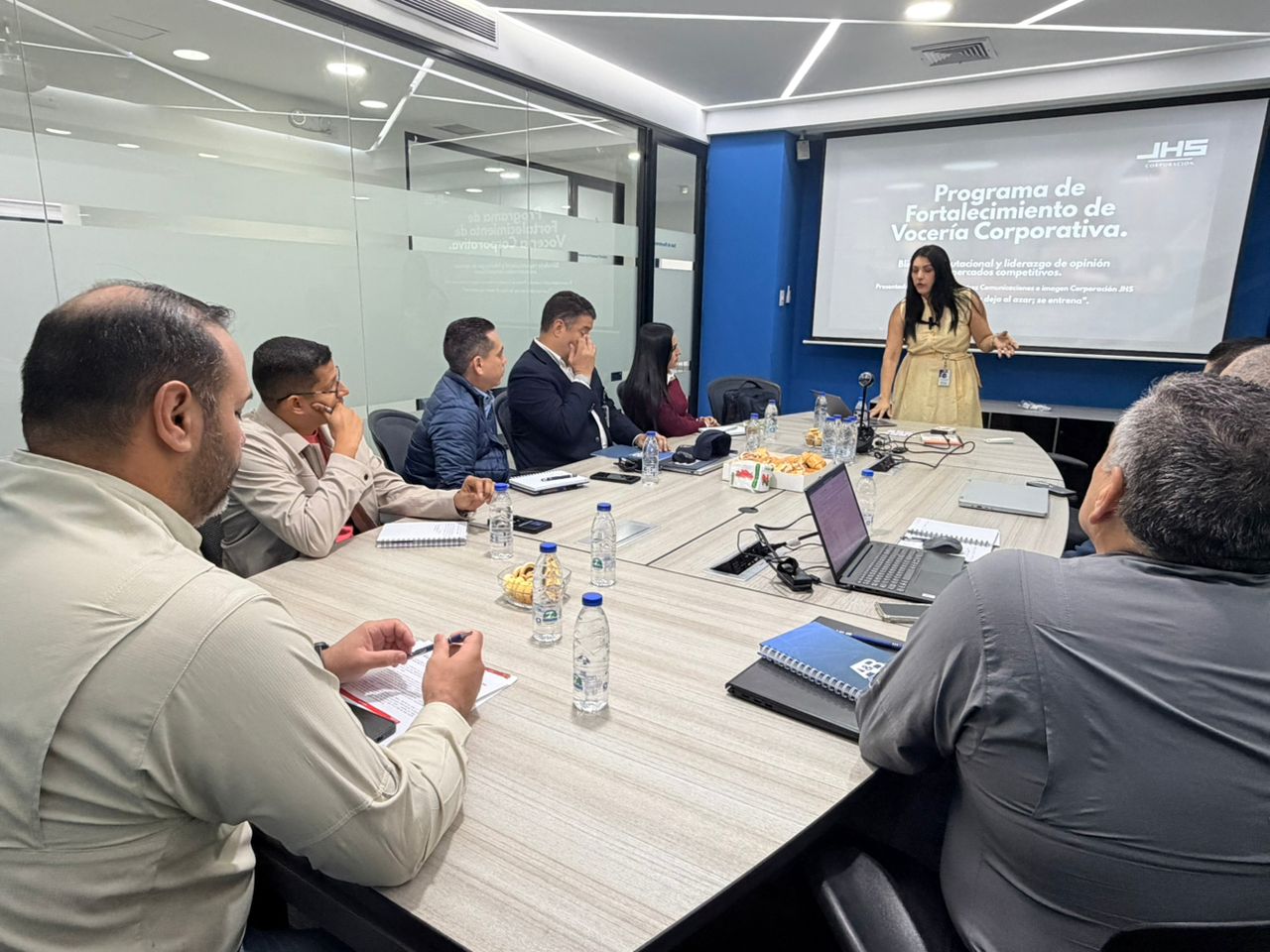 CORPORACIÓN JHS INICIA PROGRAMA DE FORMACIÓN FORTALECER LA VOCERÍA CORPORATIVA